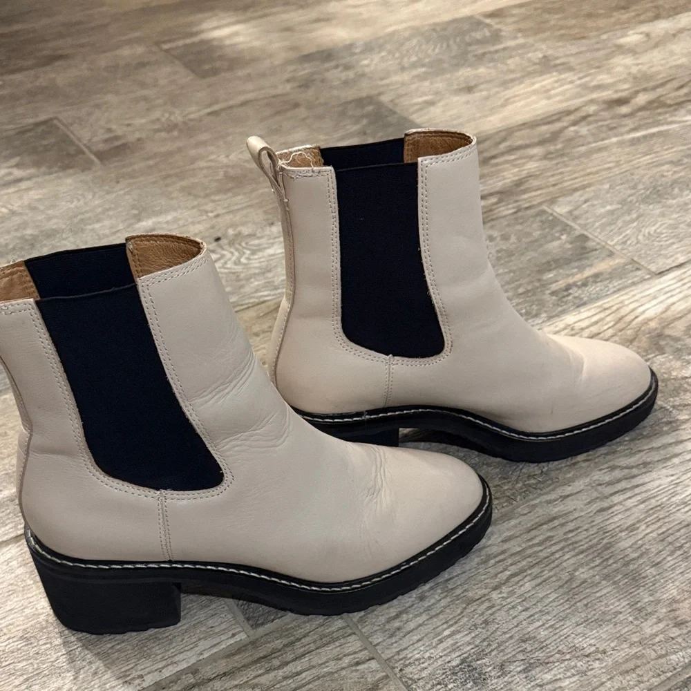 Madewell Cream and Black Ankle Booties - Picture 3 of 9